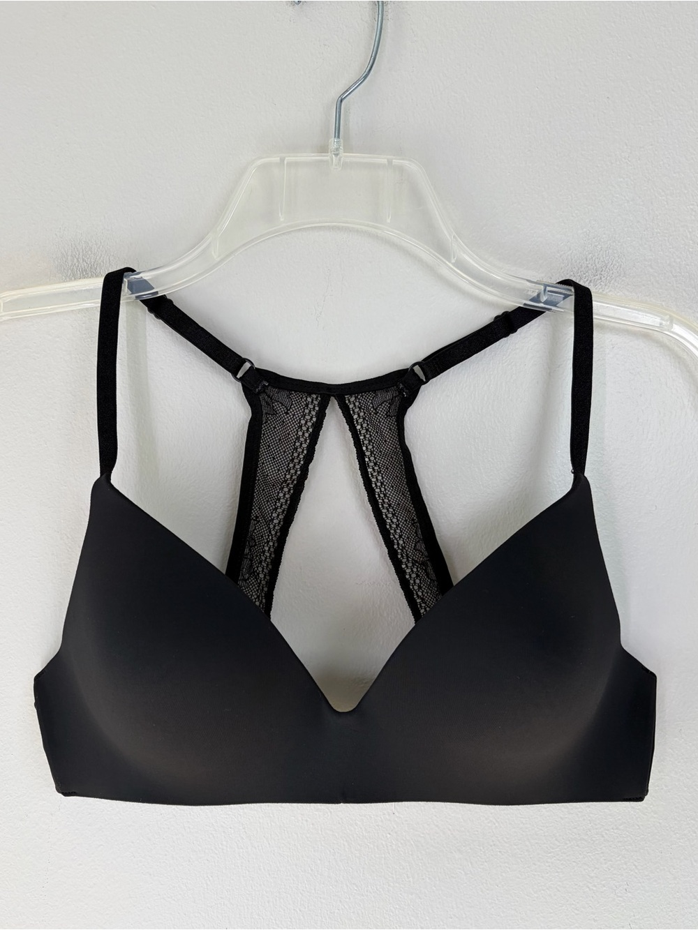 Victoria’s Secret 34B Black Lightly Lined Wireless T-Shirt Bra
